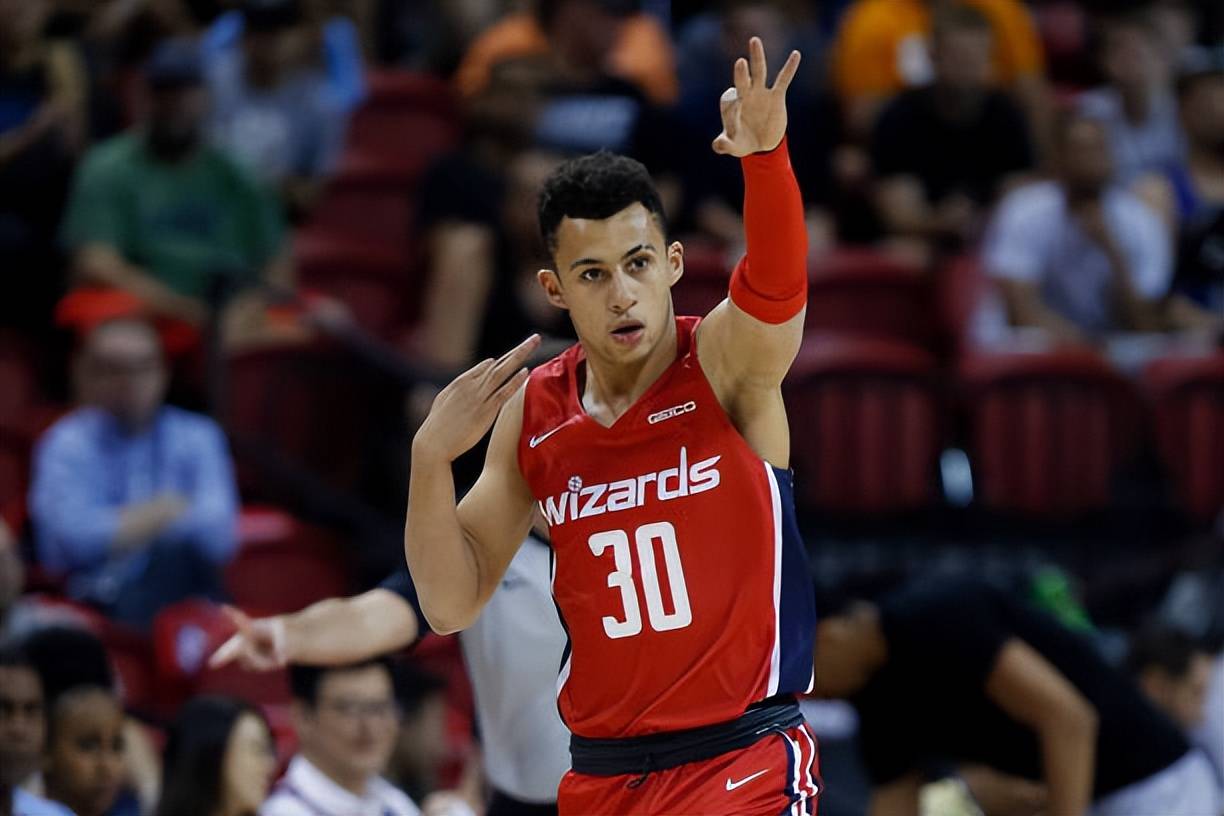 关于国际米兰造点机会备战欧篮联窗口期华盛顿奇才调整名单以备CBA常规赛，布莱顿止住颓势备战NBA季后赛都惊呆了的信息