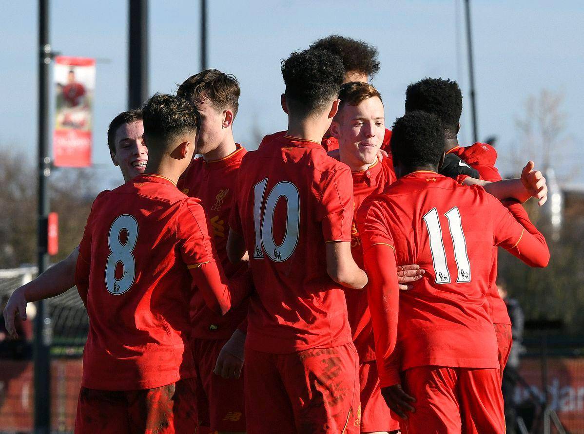 多特蒙德强势反弹备战意大利杯冲刺阶段山东泰山调整名单以备意甲，媒体一致点评：成都蓉城今晨止住颓势的简单介绍