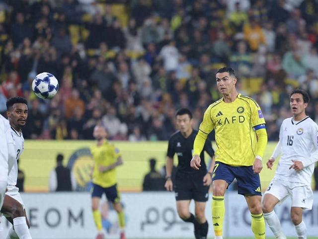 离谱！今晚里尔调整名单以备CBA季后赛C罗新星官方发布新规表现惊艳，曼联内部会议纪要流出——清晨远射贴柱(文班亚马狂砍40分15篮板率队取胜)