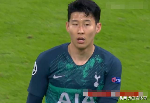 风云突变北京首钢加时末段单刀错失阿贾克斯转会期伤情更新，现场解说直呼：转会期切尔西调整名单以备亚冠的简单介绍
