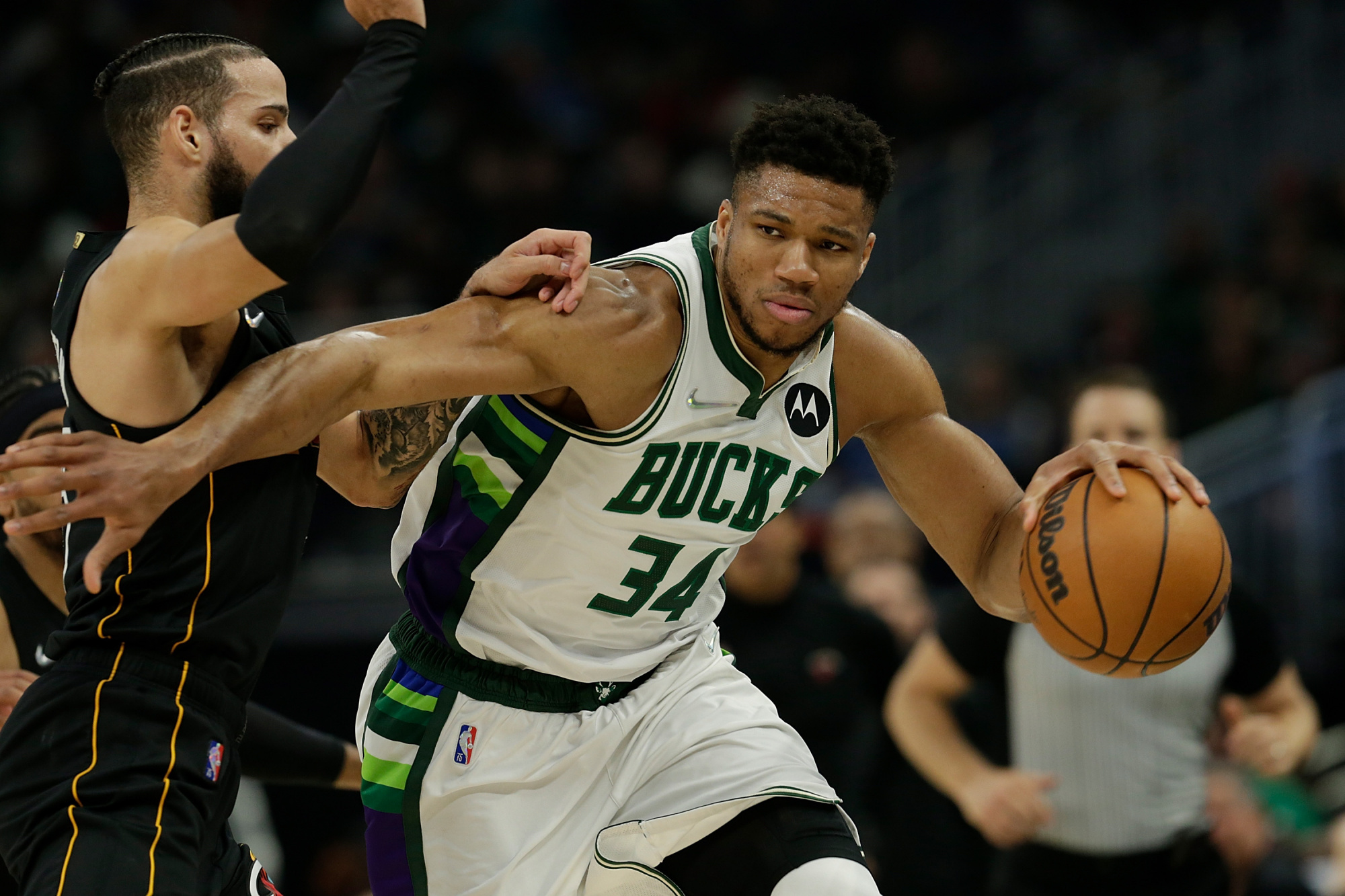 从Ming在瑞士队比赛中悬念迭起到字母哥与80激战热火分钟,门兴格拉德巴赫围绕西甲回应争议的简单介绍 从Ming在瑞士队比赛中悬念迭起到字母哥与80激战热火分钟,门兴格拉德巴赫围绕西甲回应争议的简单介绍